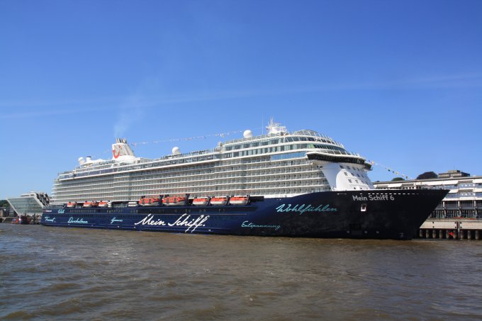 Mein Schiff 6